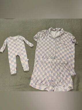 Matching mommy and me